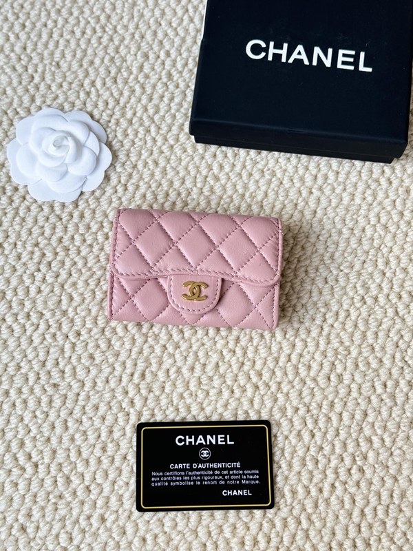 コピーシャネル激安財布正面デザイン